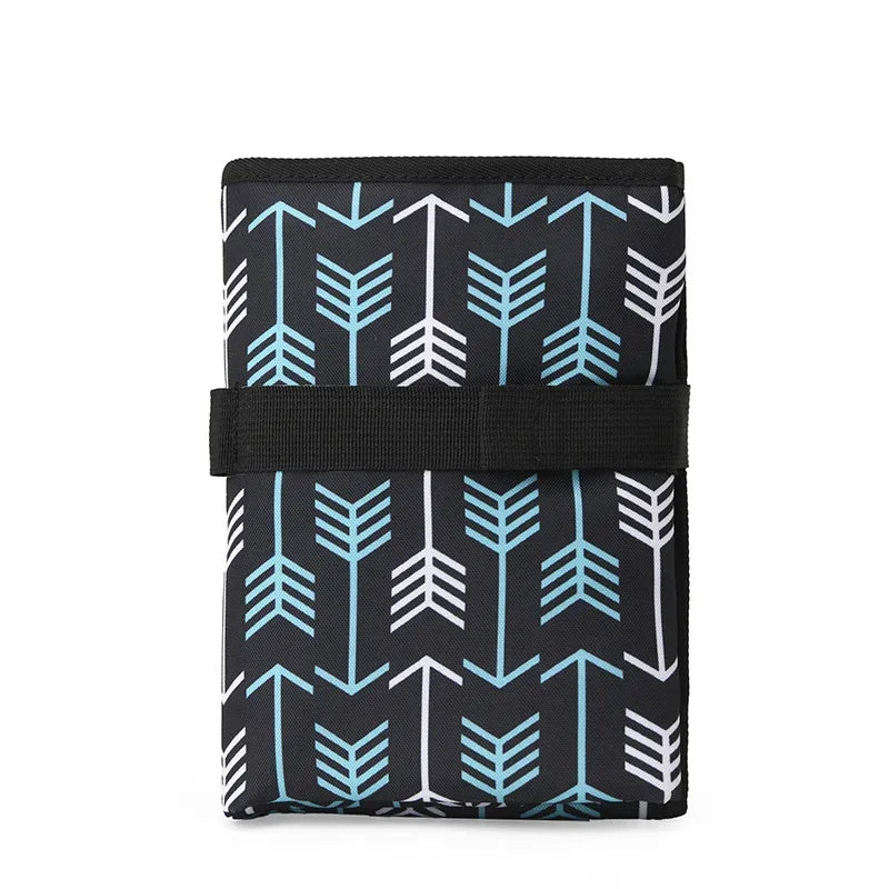 Fasciatoio portatile pieghevole impermeabile variante frecce nero chiuso 