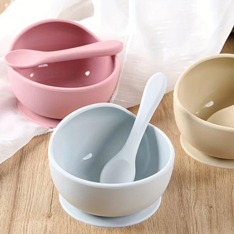 Set ciotola e cucchiaio silicone per svezzamento bambini antiscivolo con ventosa