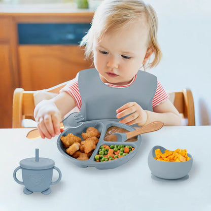Set prima pappa silicone bambini dettaglio piatto con ventosa antiscivolo