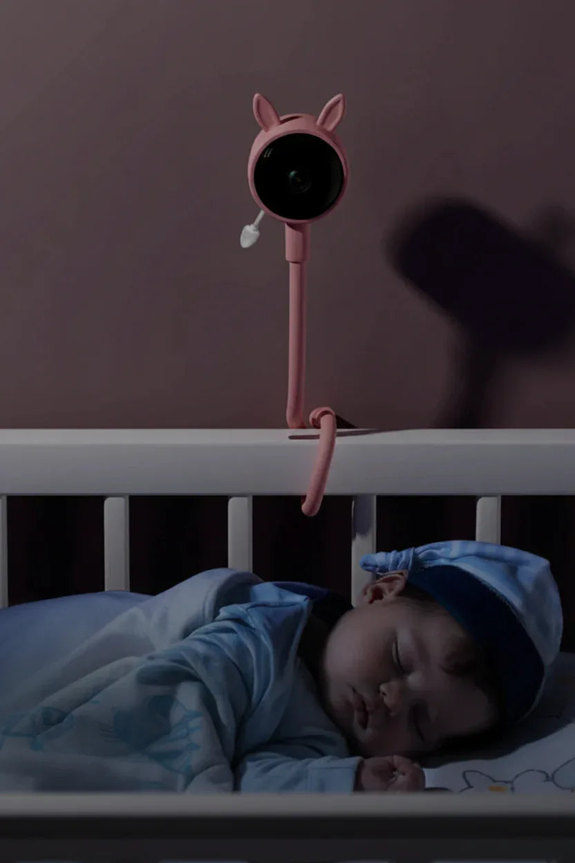 Baby monitor smart telecamera Full HD 1080P puntata sulla culla neonato
